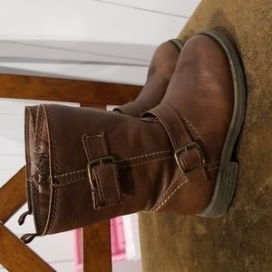 Carter's Brown Mid-calf boots, size 8